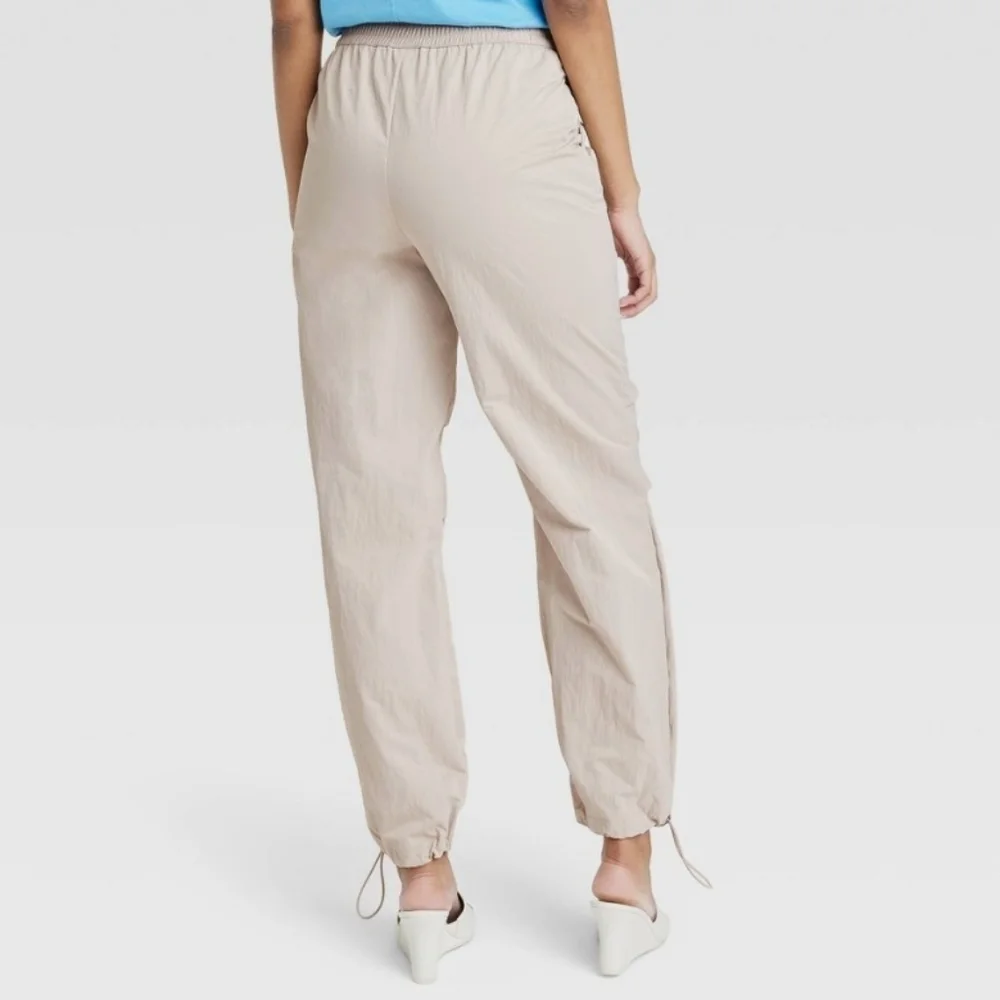 Women's Straight Relaxed High Rise Ankle Parachute Pants Tan 14 A New Day - Picture 2 of 9